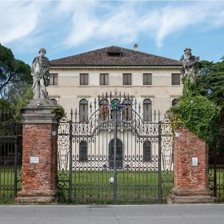 La Casa Di Cristina Bed & Breakfast